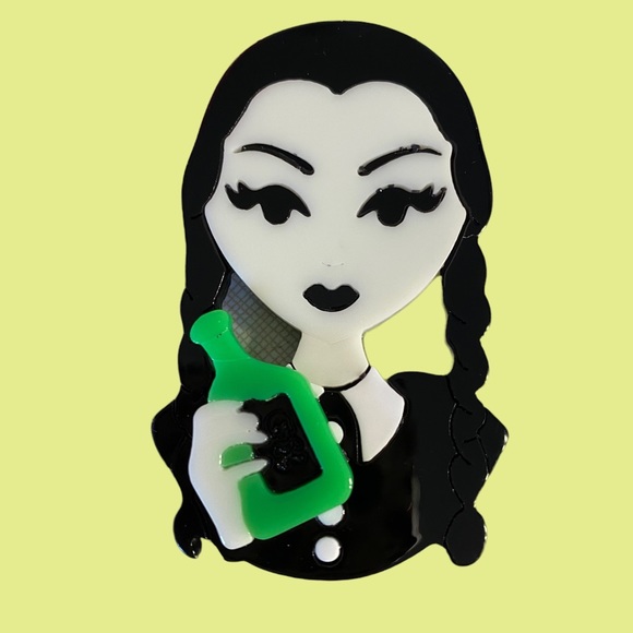 Cool laser cut acrylic Wednesday Addams fashion pin - Picture 1 of 6